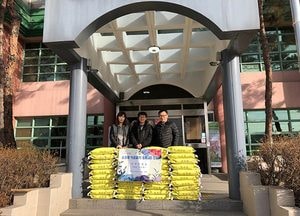 동두천시 우진섬유, 설 맞아 이웃돕기 쌀 500kg 기탁