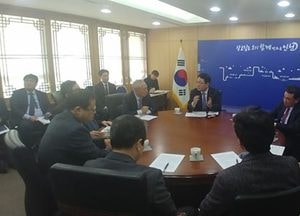 박남춘 “내항 재생사업, 항만기능 상실 후 추진”