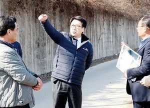 최종환 파주시장 “시민과 약속 지킨다”…시민과의 대화서 문제 제기 현장 방문
