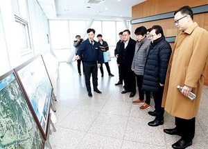 인천시의회 문화복지위-수자원공사 인천김포지사, 경인아라뱃길 현장 방문 나서