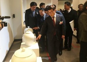 광주시, 남한산성아트홀서 ‘광주 흙으로 빚은 도자의 미’ 전시회 개최
