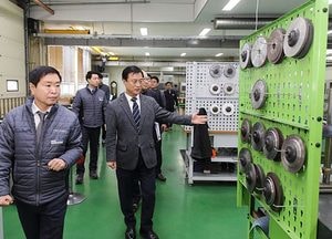 이강호 남동구청장, 기업체 방문 통해 현장 속 소통 행보