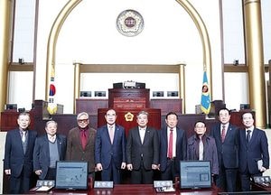 송한준 경기도의회 의장 “어르신 목소리 반영한 노인복지정책 실시해야”
