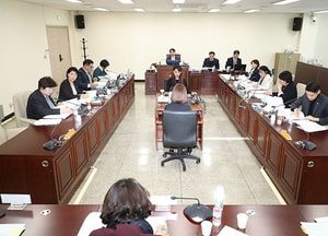 고양시의회, 제1회 추경예산 심사…송규근 예산결산특위원장 선출