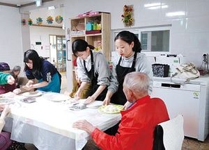 포천 청소년 방과후아카데미, 요양원 방문 어르신 위한 봉사활동 나서