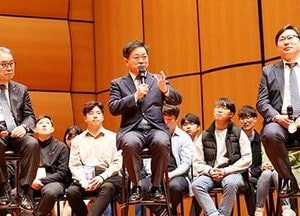 광명시, 4.27 남북정상회담 1주년 ‘라이브 토크쇼’ 개최 …“KTX 광명역 남북평화철도 출발역 되어야”