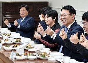 인천시, 비정규직 차별없는 노동존중 정책 펼친다…공공기관 근무 비정규직 근로자의 정규직 전환 마무리