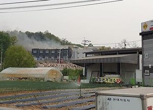 이천 대월 공장 건물 화재…2시간여 만에 진화