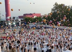 광명동굴, 중국인 단체 관광객 600명 방문 ‘화제’