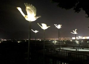 하남시, 한강 당점섬 산책로에 고니 조형물 설치