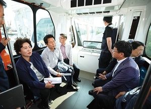 인천시의회 건설교통위원회, 월미바다열차 직접 탑승해 진행사항 현장점검