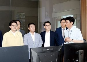 최종환 파주시장, 수돗물 정수처리 현장 확인…노후관교체추진 등 집중 점검