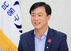 [민선 7기 1주년] 이강호 인천 남동구청장 “주민과 소통하고 발로 뛰어 모두가 행복한 지역 만들 것”