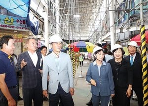 평택시·평택시의회, 통복시장 아케이드 설치 현장 점검