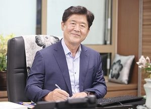 [민선 7기 1주년] 김광철 연천군수, 좋은 사람들과 미래 향해 나아가는 희망의 연천 조성