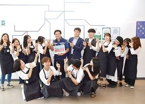 시흥시 청년센터 청년스테이션 개소…청년활력공간·공유주방 등 갖춰