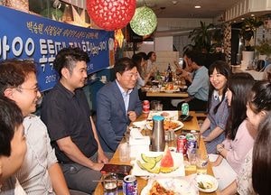 박승원 광명시장, 새내기 공직자와 간담회 열어