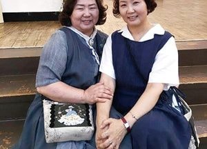 ‘붓과 바늘’ 끼로 똘똘 뭉친 자매들의 멋진 전시회