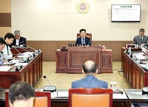 인천시의회, 영종국제도시 무비자 제도 도입 촉구 결의안 보류 처리