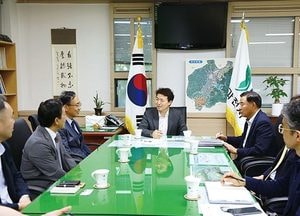 김종천 과천시장, 공동주택 분양가 챙기기 ‘팔 걷어’