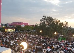 광명동굴, 중국 단체 관광객 1050명 방문