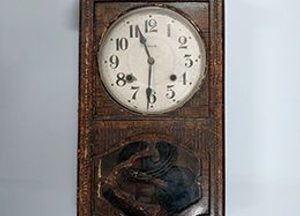 수원 부국원 괘종시계, 80여 년 만에 제자리로