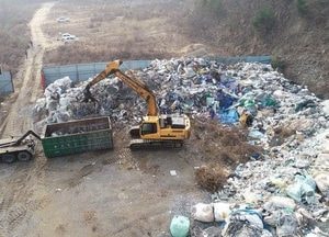화성시, 봉담읍 불법방치폐기물 행정대집행 시작