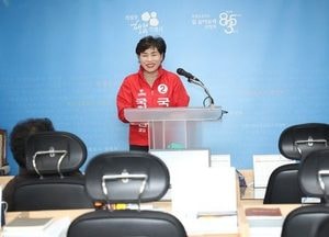 국은주 前 도의원, 의정부乙 출마 선언…제21대 총선 예비후보 등록