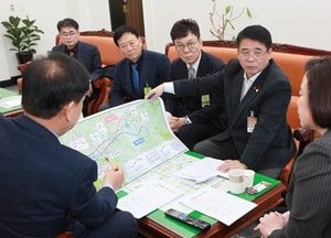 제2경춘국도 가평군 노선안 관철 나선다