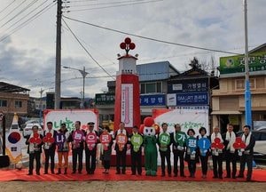 “여러분들의 따뜻한 손길을 기다립니다”