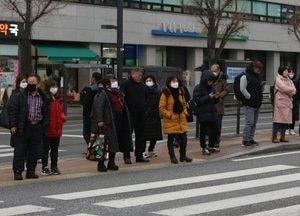 공정위, 마스크 주문 취소하고 값 올려 다른데 판 온라인 업체 적발