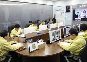 장정민옹진군수, 코로나19관련 7개 면장과 영상회의