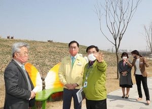 정장선 평택시장, 꽃나들이 행사장 점검