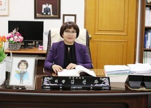 [인터뷰]안양시의회 김선화 의장, 2년의 의정을 듣는다