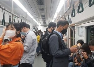 서울시, 13일부터 마스크 안 쓰면 서울 대중교통 '이용 제한'