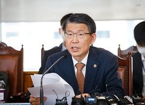 은성수 금융위원장 “디지털 결제 서비스의 지평 넓힐 것”