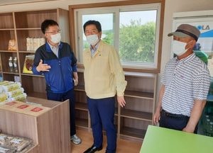 연천 장남면에 농・특산물 직판장 오픈
