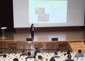 안양시, 성희롱·미투 사라져야 한다···이은아 이화여대 교수 ‘젠더리더십’ 강의