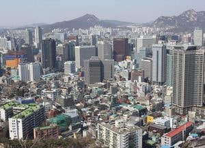 정부, '6.17 부동산 대책' 발표...'수도권 절반이 규제 지역'