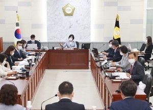 광주시의회, 포스트 코로나 시대 대응 방안 강구