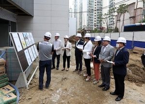 안양시의회 총무경제위, 비산2동 행정복지센터 신축현장 점검