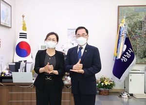 윤창근 성남시의장, 은수미 시장과 협치방안 논의