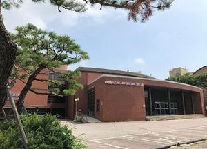 9일 ‘안성시민회관 건축물 철거 기념·문화행사’
