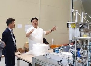동구청장 ‘언택트시대 클린산업’마스크 생산시설 방문