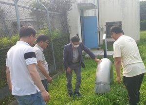 정하영 김포시장 “믿을 수 있는 수돗물 공급 최선”… 휴일 정수장 현장점검