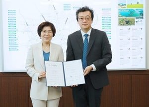 안성시-한국출판문화산업진흥원, ‘책문화센터 구축·운영' 업무협약 체결