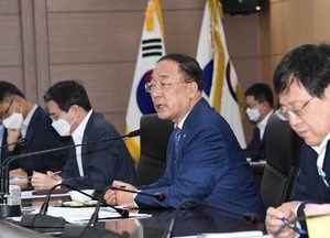 홍남기 부총리 “청년 고용에 대한 각별한 정책적 관심과 대책 중요” 강조