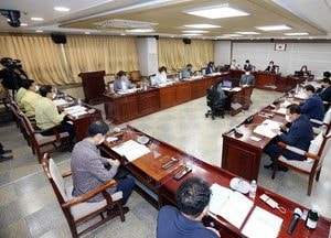 수원시의회 복지안전위원회, ‘여성안심귀가서비스 재도입’ 검토 요구