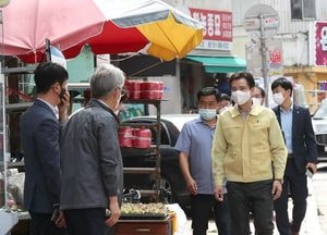 서철모 화성시장, 추석 연휴 맞아 전통시장 방역점검