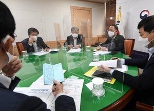 정부, 한국판 뉴딜 관련해 뉴딜 생태계에 폭 넓은 투자 유도 방침
